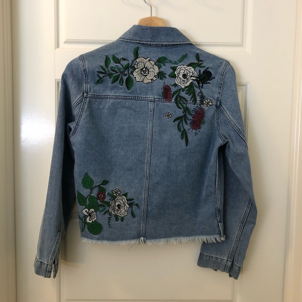 h&m coachella embroidered jean jacket - Picture 6 of 8